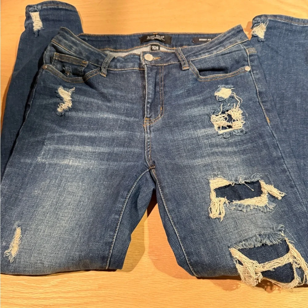 Judy Blue Distressed Dark‎ Blue Skinny Jeans